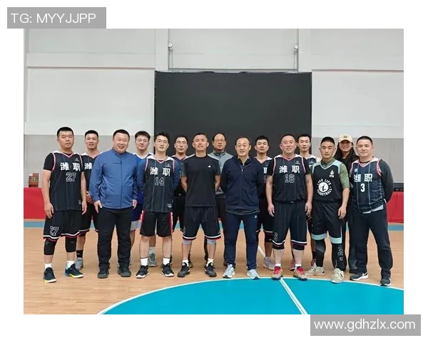 成都篮球队配合战术深度解析与其他球队的对比分析